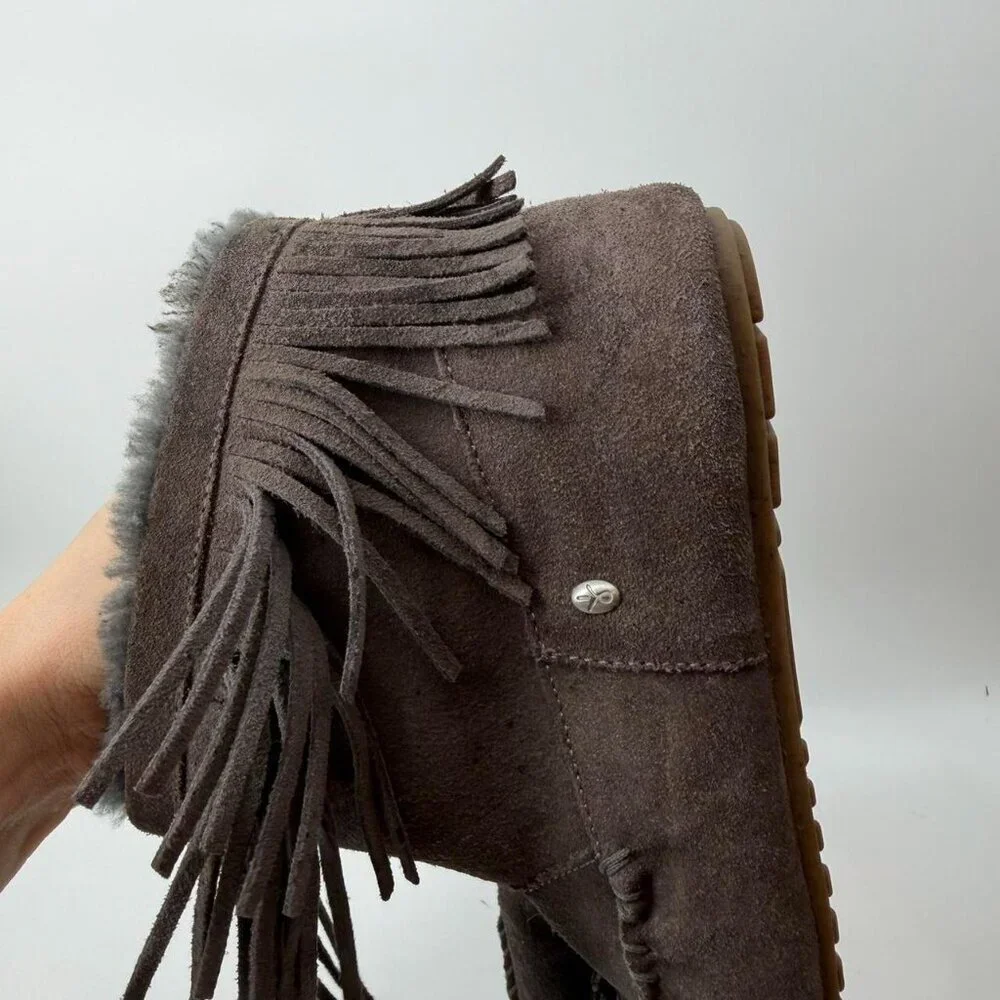 Emu Australia brown suede fringe boots size 8